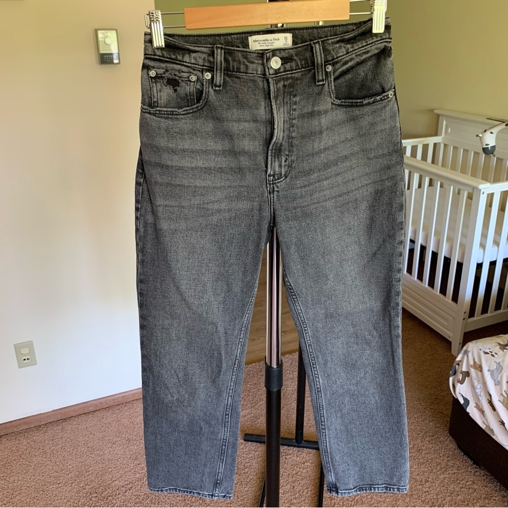 Abercrombie & Fitch Ankle Straight Ultra High Rise Jeans 26 Short